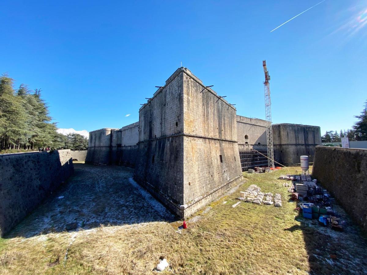 Апартаменты Casa San Bernardino - Private Parking Л'Акуила Экстерьер фото